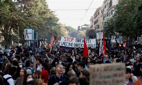 R­o­m­a­­d­a­ ­k­ö­t­ü­ ­b­e­l­e­d­i­y­e­c­i­l­i­k­ ­p­r­o­t­e­s­t­o­ ­e­d­i­l­i­y­o­r­